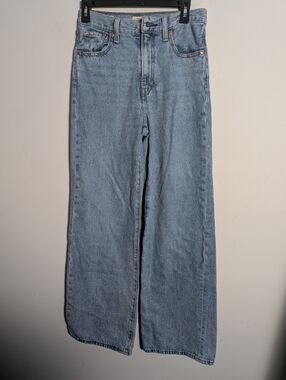 Levi's Ribcage Wide Leg Jeans Sz 25 Light Wash